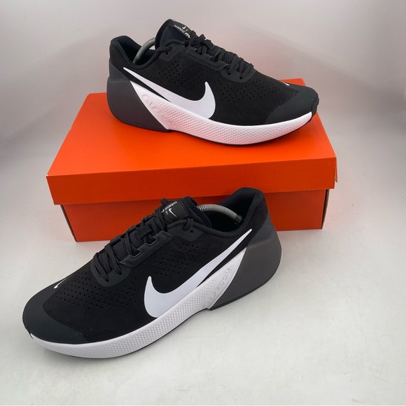 👞 Nike Men’s Air Zoom TR1 Black White Low Top Lace Up Training Shoes - Size 11